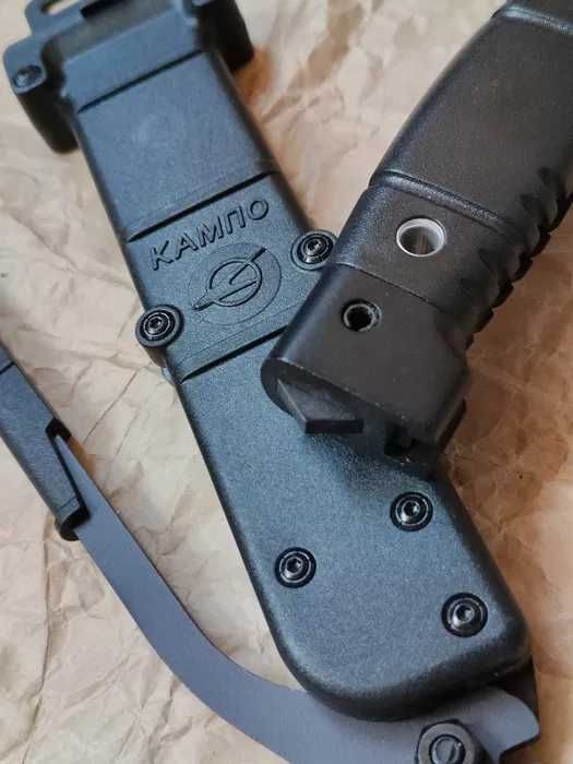 Nóż taktyczny czarny