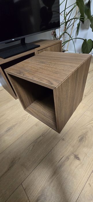 Szafka ścienna Eket