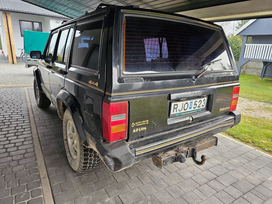 Jeep Cherokee XJ 4.0 kompletny 1989 rok. Po opłatach