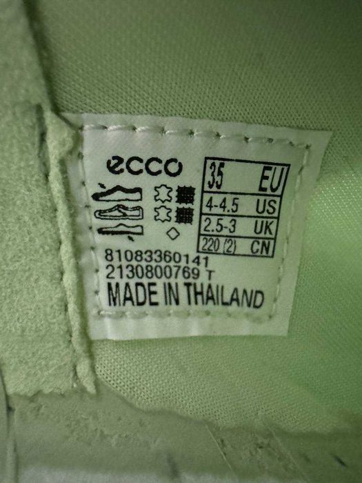 Кросівки шкіряні ECCO (35)