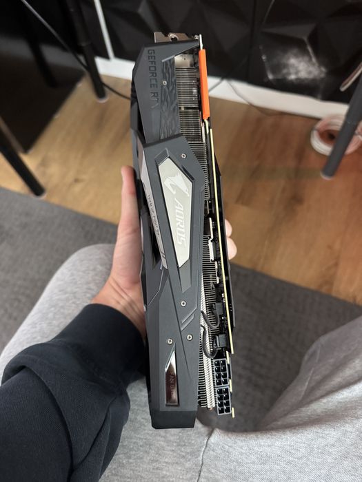 Gigabyte 2080 super aorus