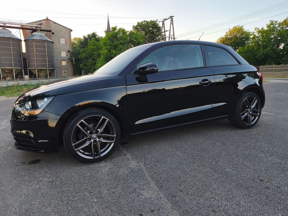 Audi A1 3-drzwiowe Audi A1 1.2 benzyna