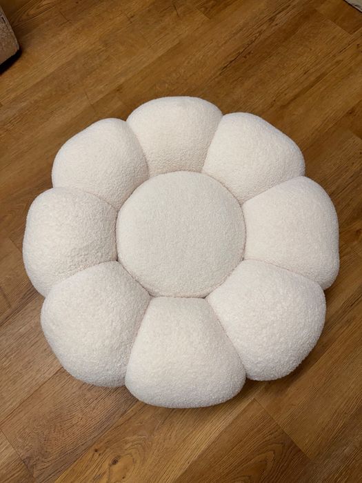 Puff Almofadado Branco