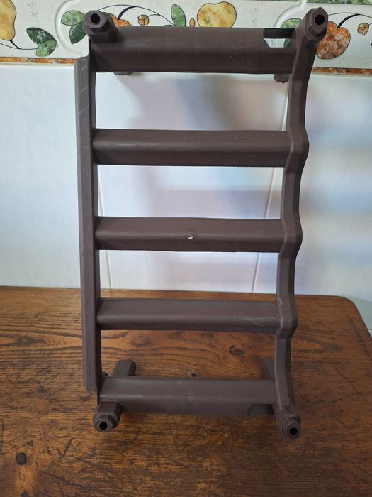 Suporte para 4 garrafas novo