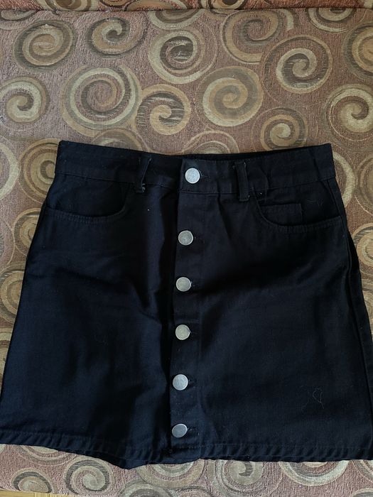 Продам спідницю жіночу