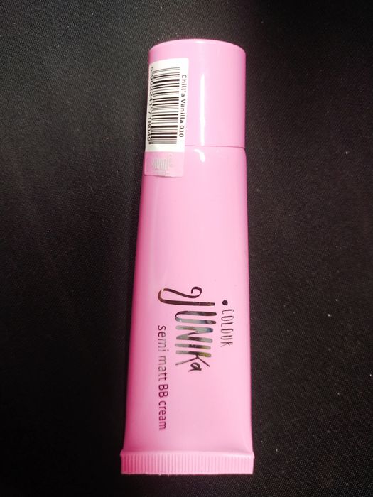 Junika - semi matt BB cream