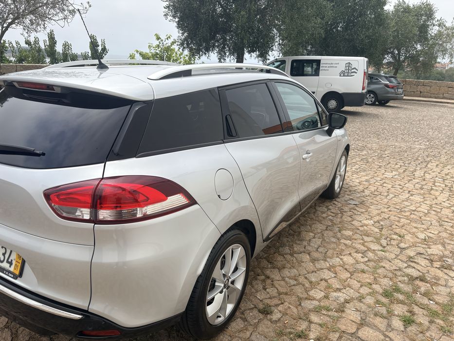 Renault Clio Sport Tourer 0.9 TCe Limited - 2018 119.000 km Revisão Feita Excelente Estado