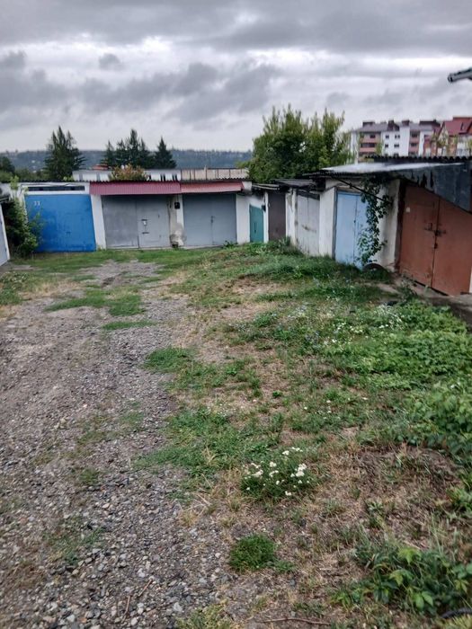 Продаж гаражу з ямою