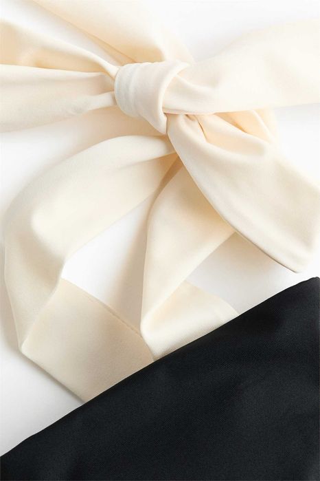 Kostium kąpielowy jednoczęściowy S nowa kolekcja czarny PROMOCJA