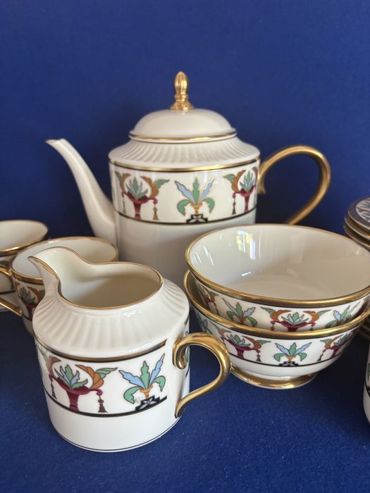 Serviço de Chá porcelana Lenox pintado a ouro