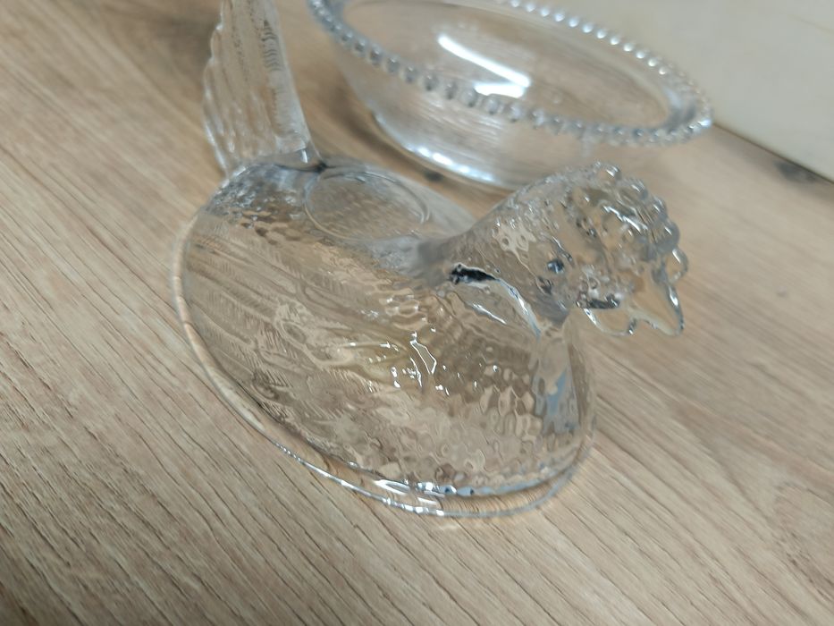 Szklana kura prezent gadżet ozdoba pojemnik na drobiazgi