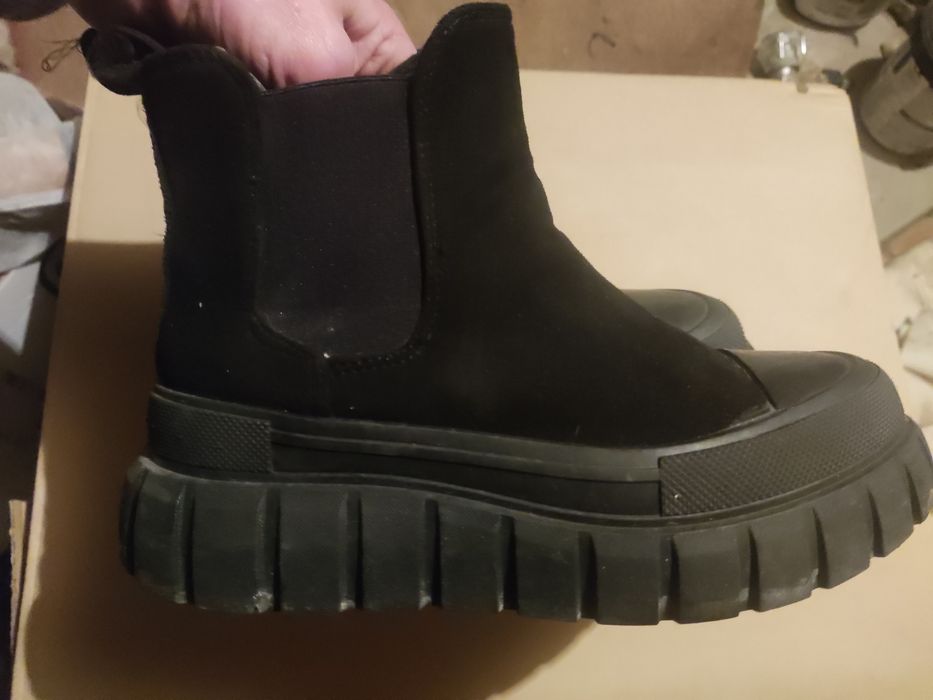Trzewiki buty na szerokiej podstawie
