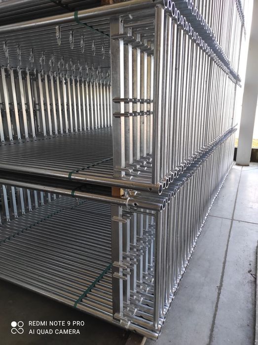 NOWE Rusztowanie fasadowe 151,2 m2 drewniane podesty (3,0m) typ plettac