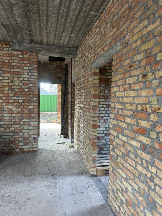 Пропонуємо до продажу  Побудований Будинок в Соснівці зі Своєю Терасою