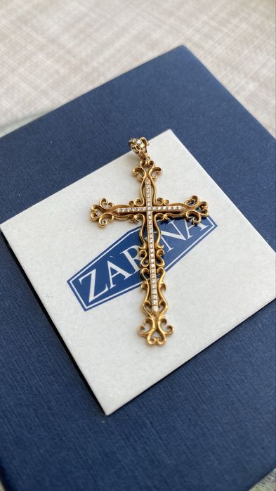 Золотой крестик с брилиантами вес 3,1 грам ZARINA