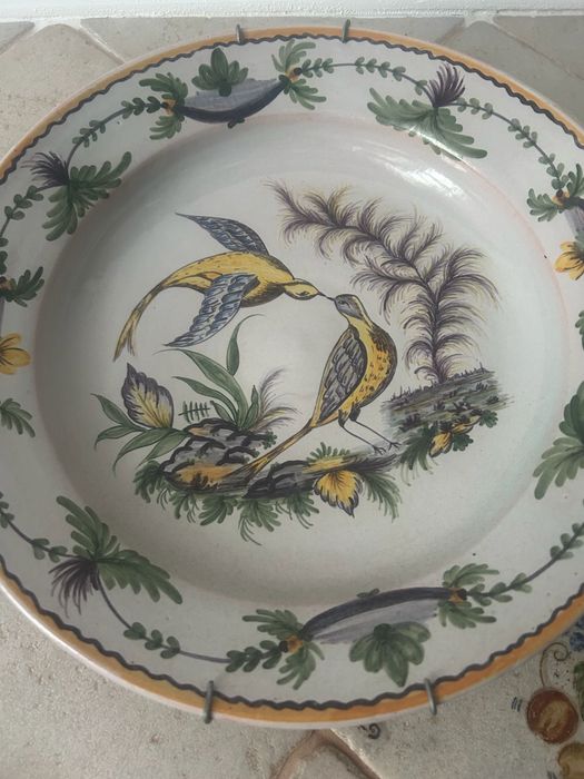 Prato em porcelana decorativa São Simão Arte