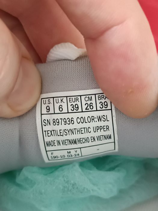 Кросівки Skechers Swift Fit 40 розмір