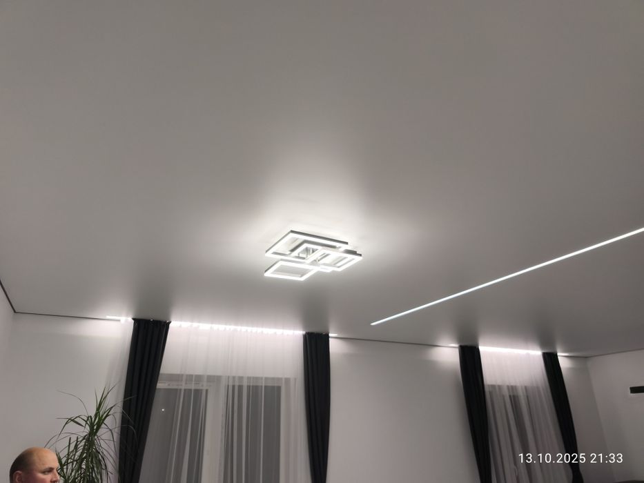 Натяжні стелі професійно