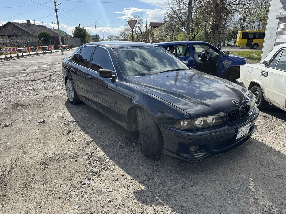 Продам терміново BMW E39 520d 2001