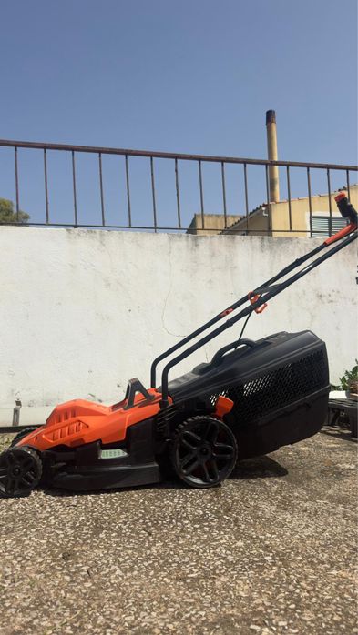 Corta relva eletrico