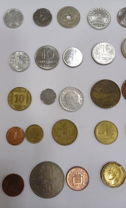 Lote 6 / Conjunto 6 de 50 Moedas diferentes