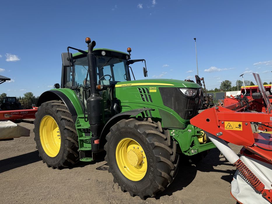 John Deere 6175 M