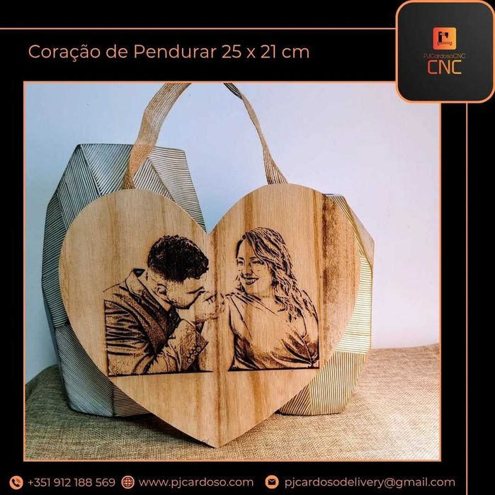Coração de Pendurar Personalizado 25 x 21 cm