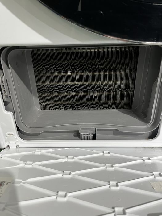 Сушильна машина Компресорна Grundig Gr7700