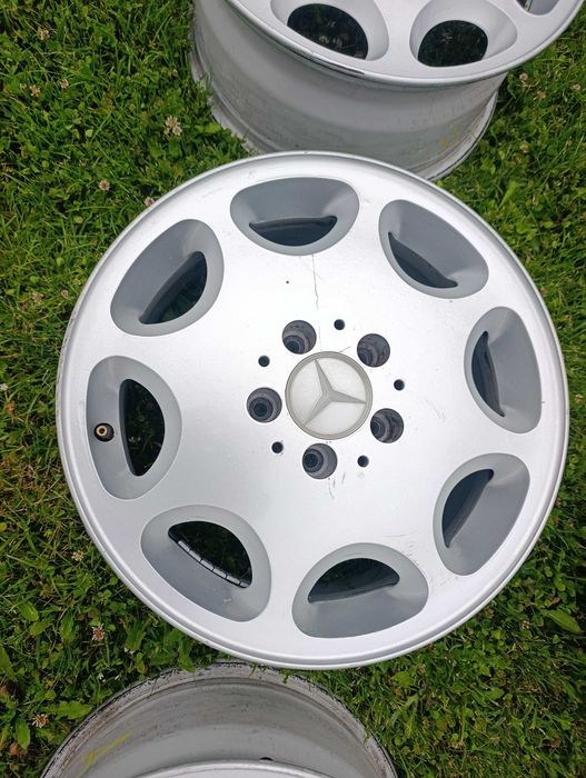 Idealne Alufelgi Mercedes 16" 5x112 W210 W124 OEM 8-Loch Klasyk
