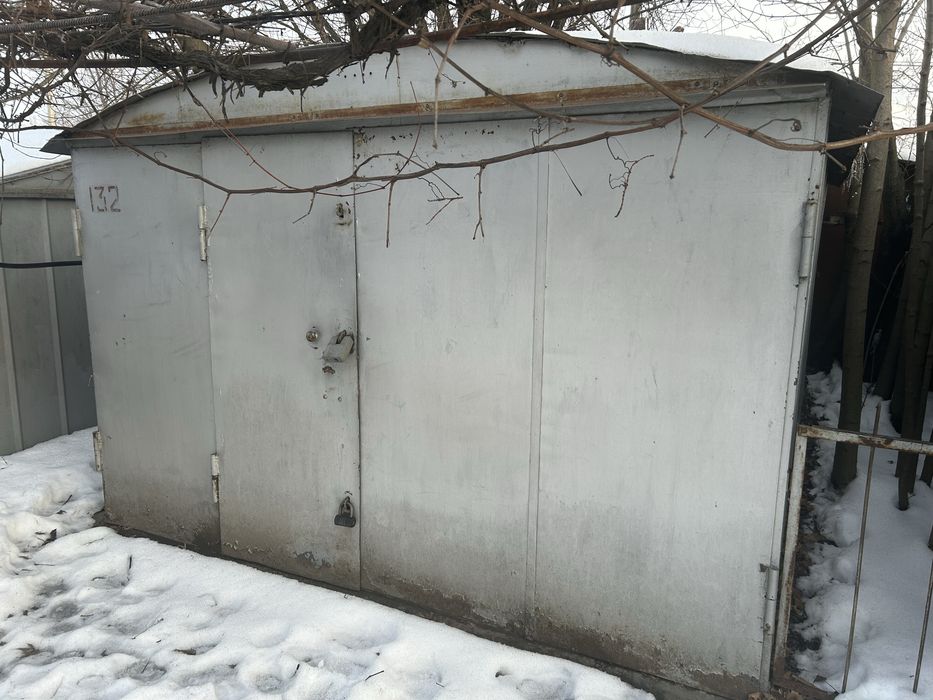 Продається гараж приватизований центр
