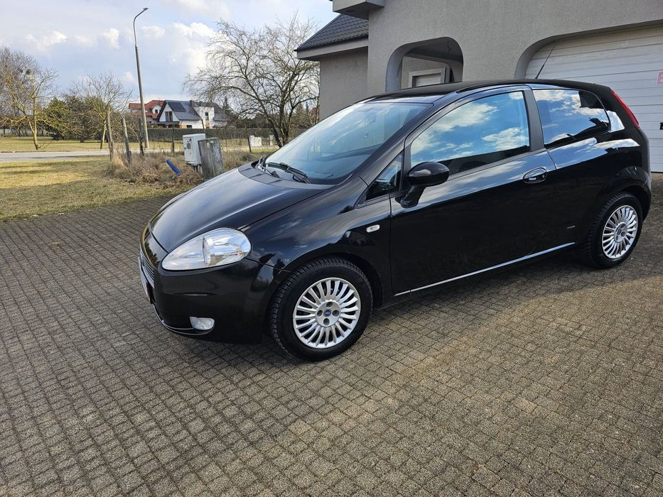 Fiat Punto Piękne Grande Punto 1.4 Benzyna 90Km Klimatyzacja