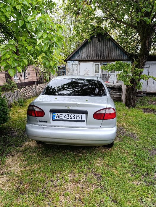 Део Ланос 1.6  бензин