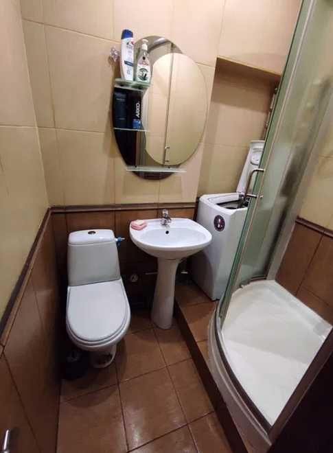 Продам 2 комн. кв-ру в п. Эсхар,  отопление газ. 2х конт. котел.