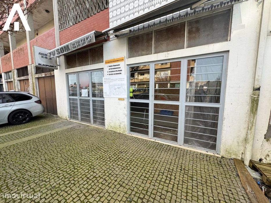 Estabelecimento comercial no cento de Barcelos