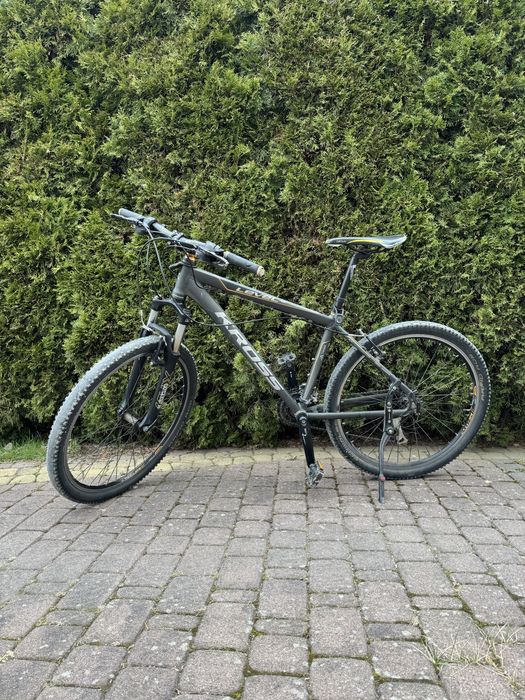 rower kross level a2 szary