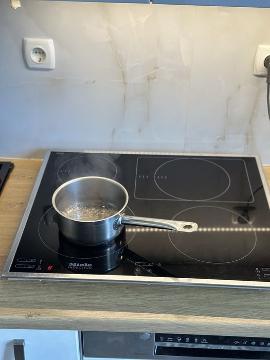 Варильна поверхня MIELE | індукційна плита | 60см