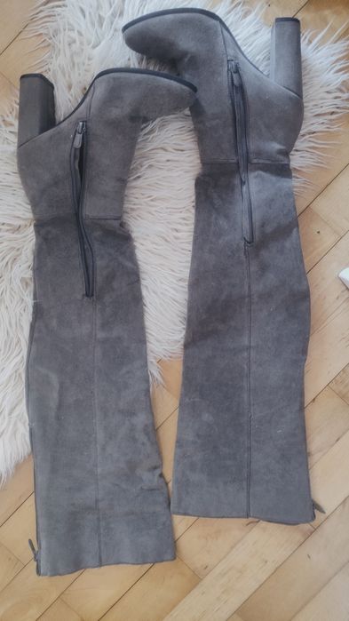 Kozaki szare zamszowe muszkueterki wiosna jesień r 36