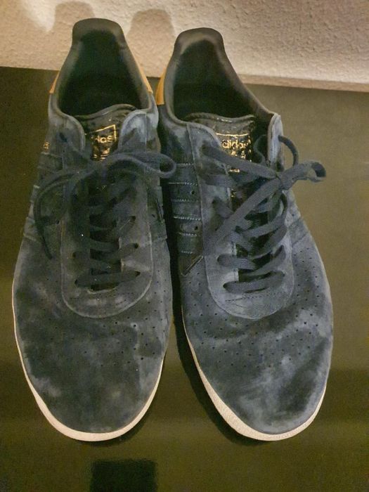 Sapatilhas Adidas 530