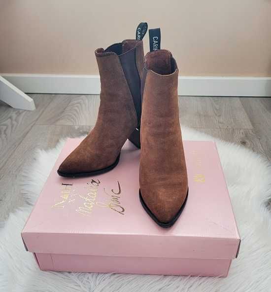 Brązowe, skórzane - zamszowe buty botki na obcasie klocku, Carinii, 37