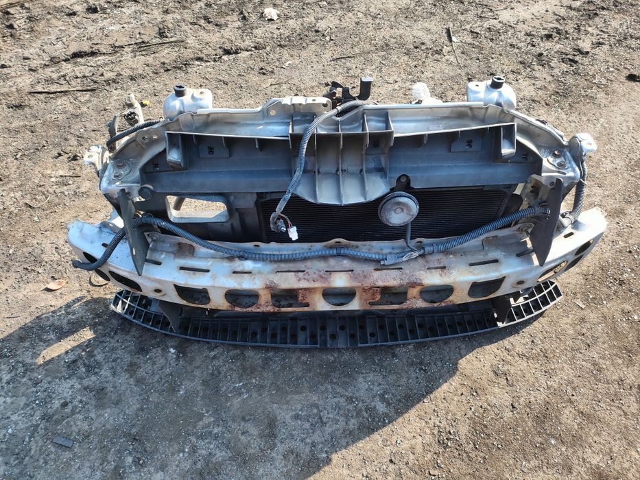 Toyota Yaris 2 II przedni pas wzmocnienie chłodnice 1.0benzyna