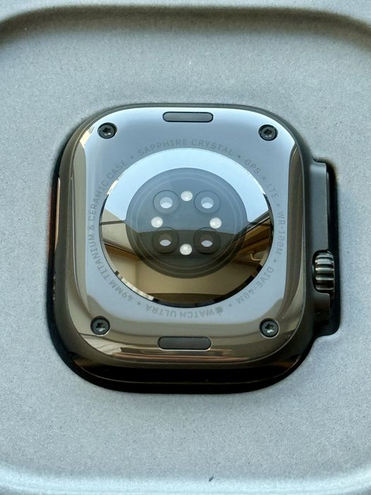 Годинник Apple Watch Ultra 2 49mm Titanium Case акб 99%