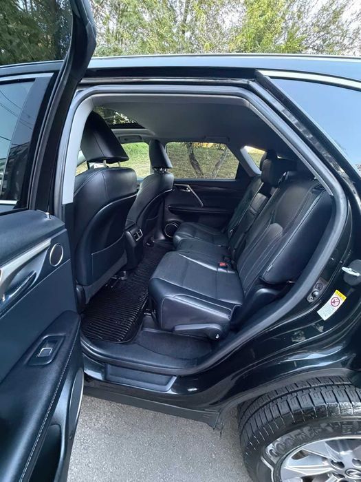 Lexus RX 350L      2019