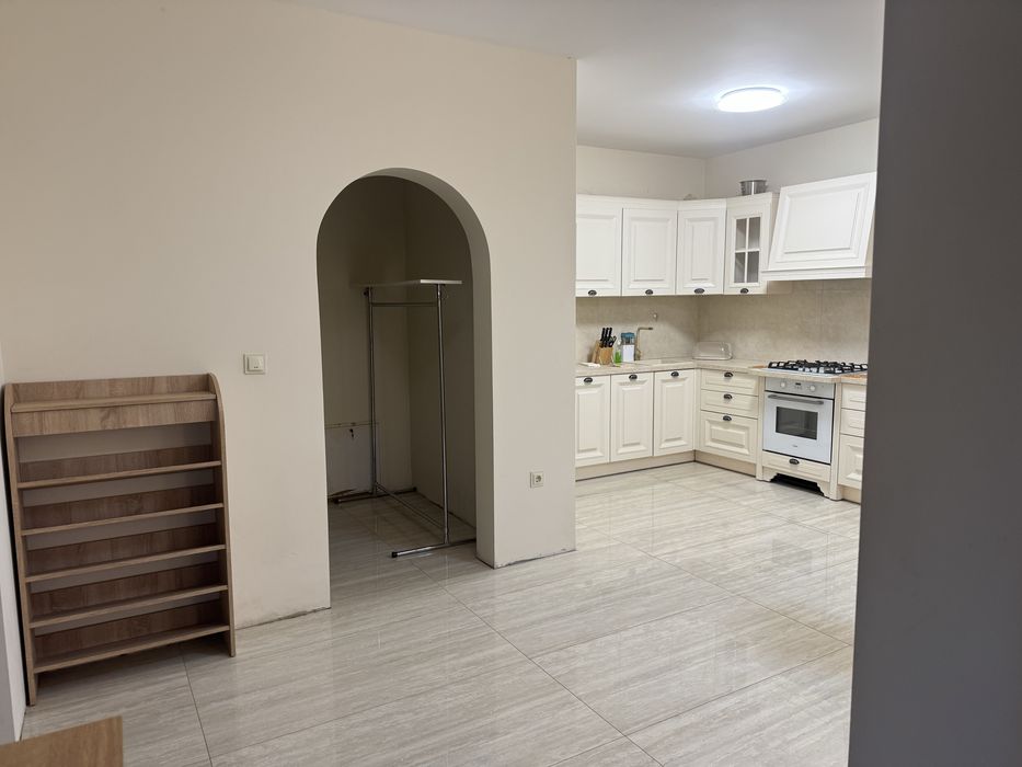 Довгострокова оренда будинку частини будинку