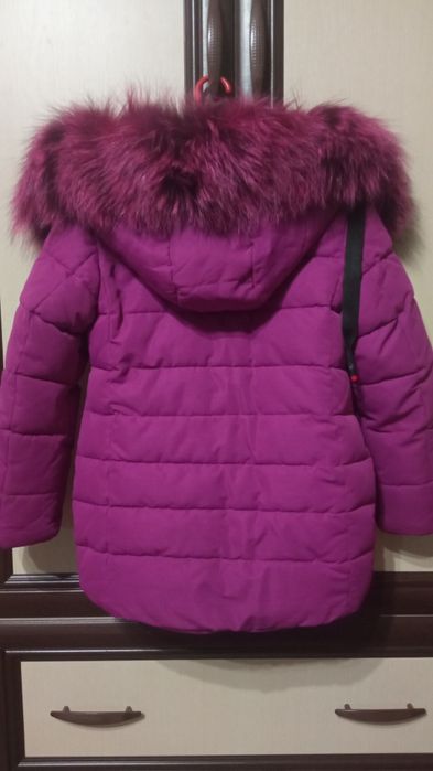 Зимова куртка на дівчинку