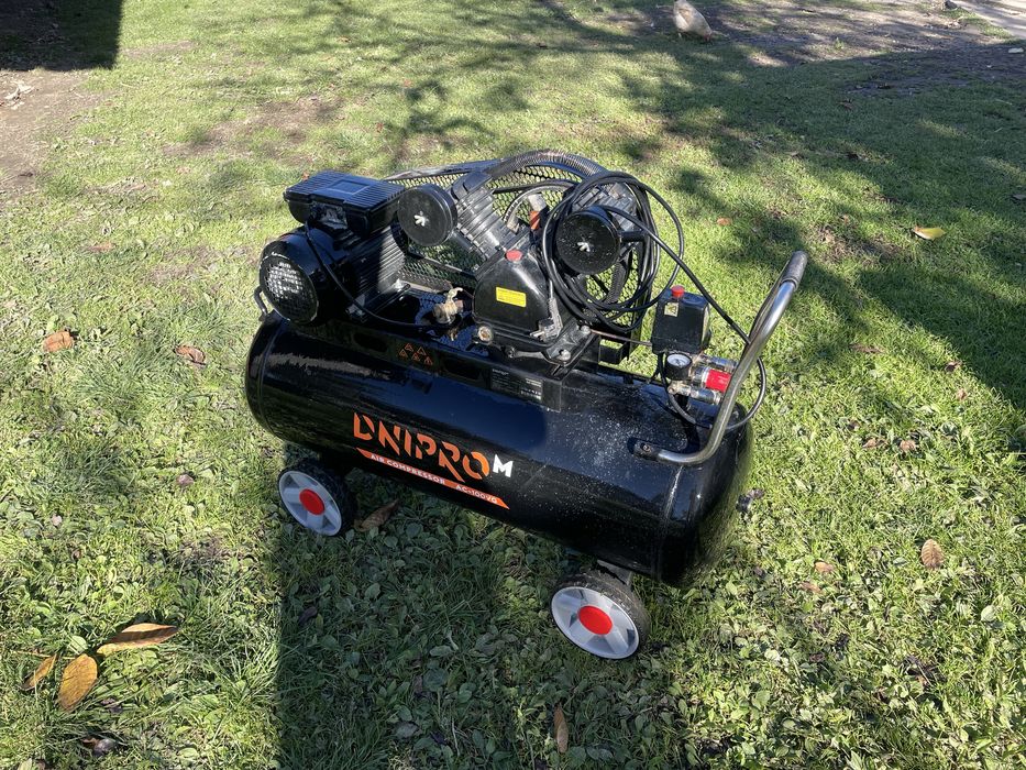Новий компресор Dnipro m на 100літрів