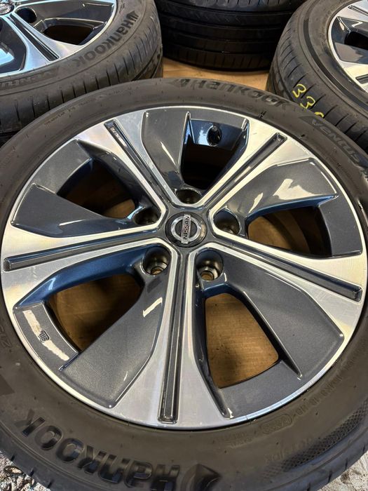 Koła felgi aluminiowe 5x114.3 ET45 17" Opony lato 215/50R17 Nissan