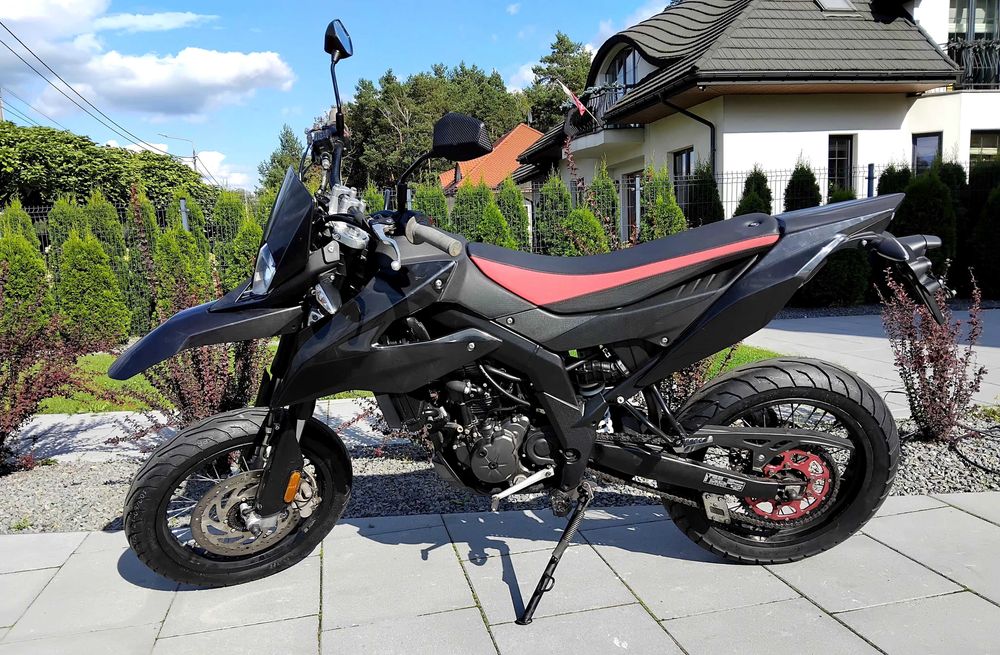 Aprilia SX 125 maj 2024,nowe opony sportowy tłumik, supermoto Kat B