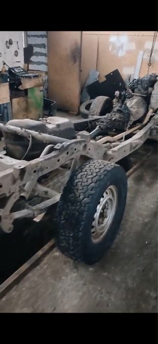 L200 4x4 2.5 tdi 2010 розборка