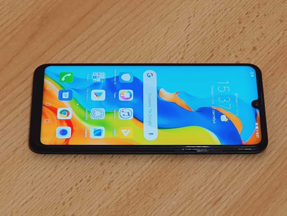 Смартфон Huawei P30 Lite 4/128GB NFC Duos Midnight Black Оригінальний. В ідеальному стані - як новий.