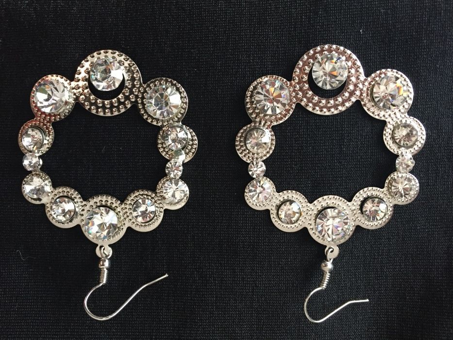 śliczne nowe kolczyki